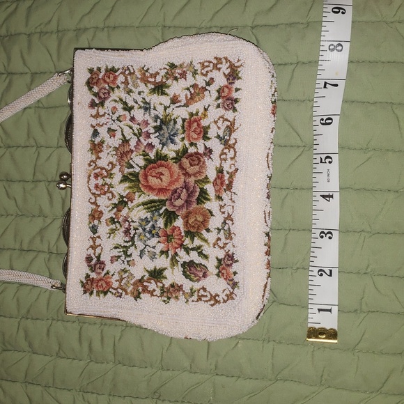 Antique Victorian French hand made embroidery beads evening purse - Picture 16 of 17